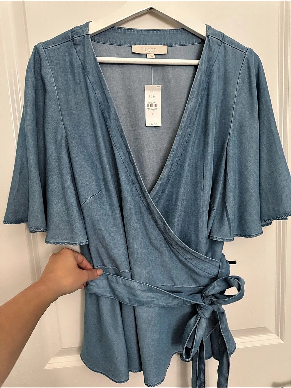 LOFT Chambray Wrap Top Blue Large NWT